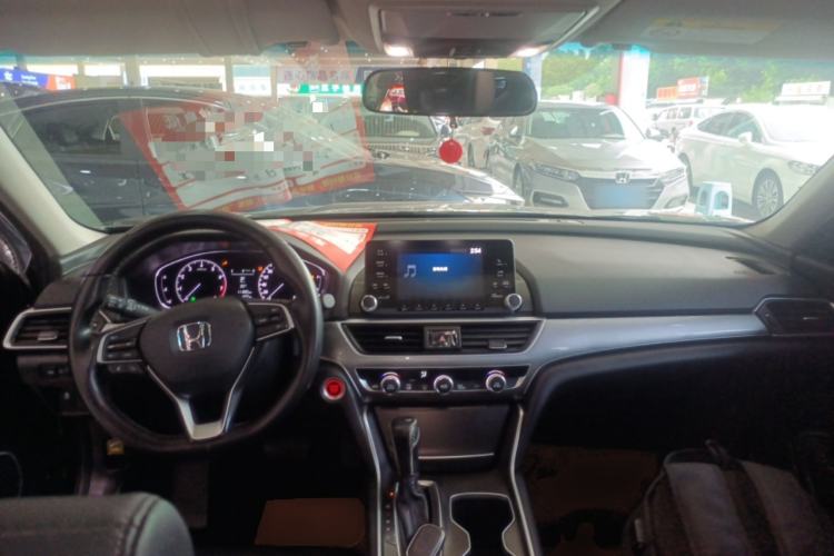 Used Honda Accord 2018 260TURBO Elite Edition China VI Center Console