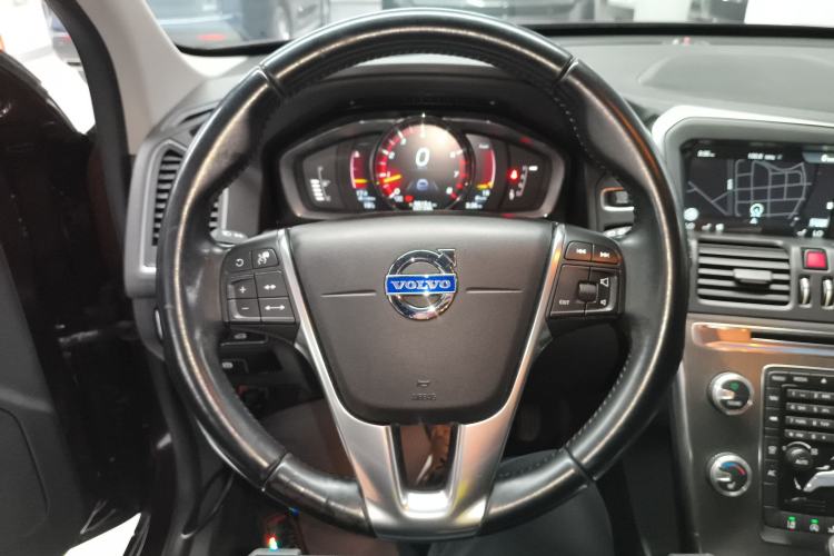 Used Volvo XC60 2015 T5 AWD Zhiyuan Edition