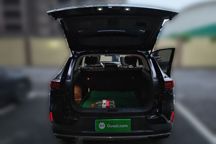 Used Dongfeng Aeolus Huge 2024 Mach Power 1.5T Luxury Model Trunk