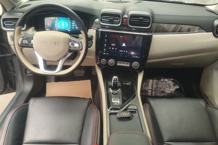 Used Lynk & Co 02 2018 1.5T DCT Two-Wheel Drive Zhaopu Version China V Standard
