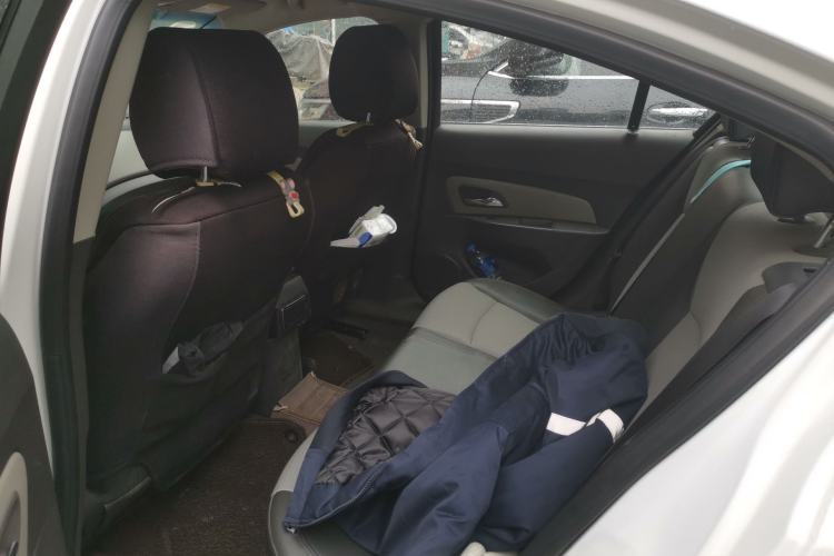 Used Chevrolet Cruze 2013 1.6L SL MT
