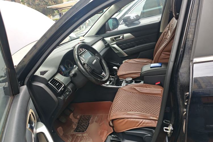 Used Haval H2 2016 Red-Label 1.5T Manual Two-Wheel Drive Luxury Model