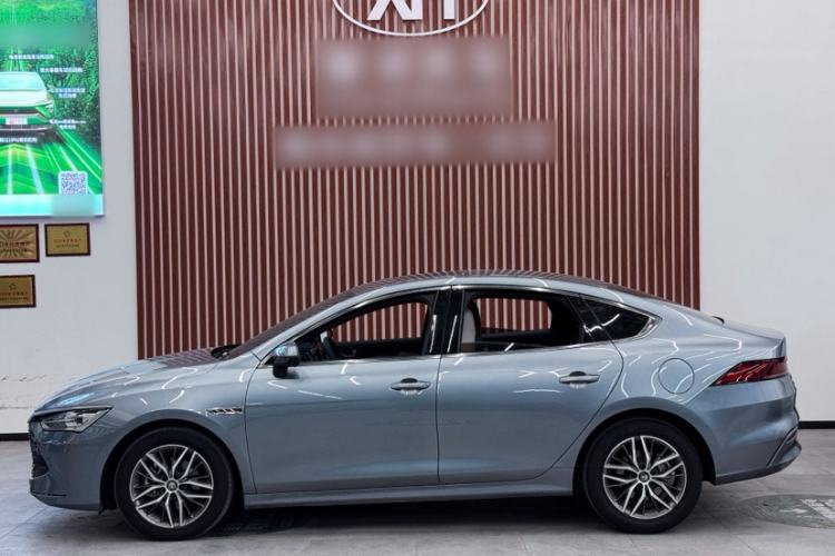 Used BYD Qin PLUS 2021 DM-i 55KM Prestige Model
