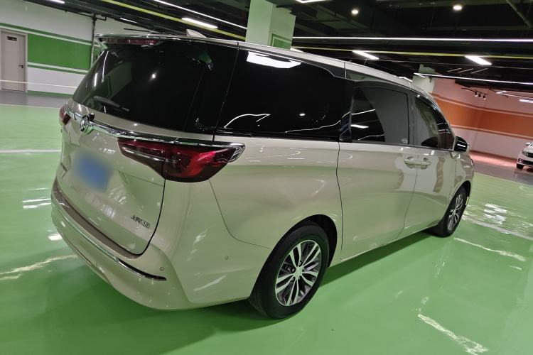 Used Buick GL8 2022 ES Landtrek 653T Luxury Edition Exterior 3