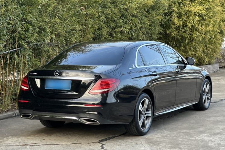 Used Mercedes-Benz E-Class 2018 Facelift E 200 L Sport Edition