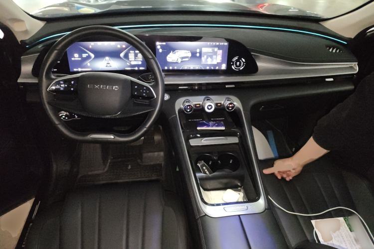 Used EXEED Lingyun 2024 300T Two-Wheel Drive Starlight Edition