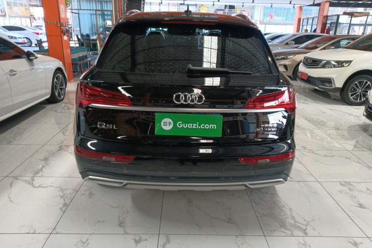Used Audi Q5L 2022 40T Fashionable and Elegant Model
