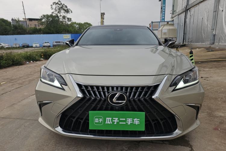 Used Lexus ES 2022 200 Excellence Edition Exterior 2