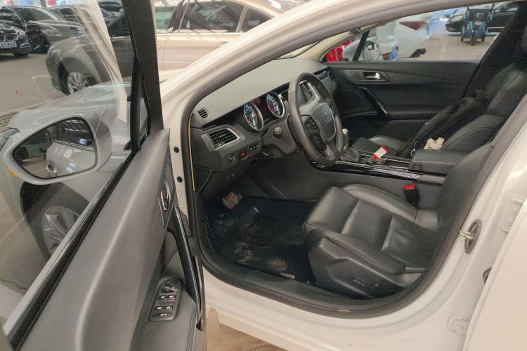 Used Peugeot 508 2015 1.6THP Automatic Prestige Edition Driver Seat