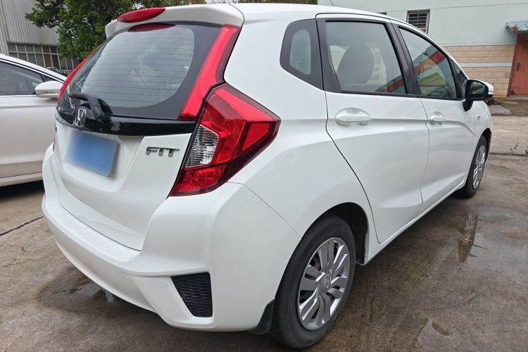 Used Honda Fit 2014 1.5L LX CVT Comfort Model Rear Right 45 Deg