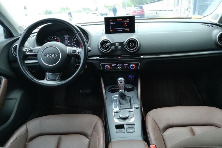 Used Audi A3 2014 Sportback 35 TFSI Automatic Comfort Model
