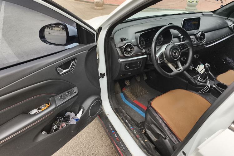 Used Dongfeng Fengon 500 2021 1.5L Manual Enjoyment Model Driver Seat