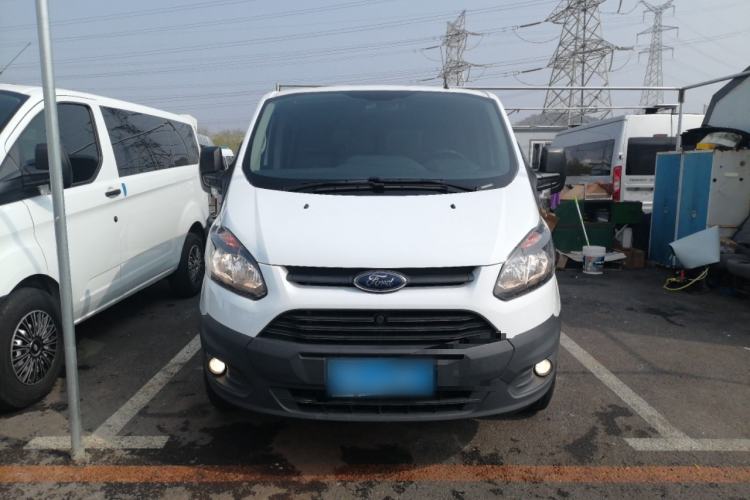 Used Ford Transit 2019 2.0T Diesel Multi-Purpose Commercial Vehicle Short Wheelbase Low Roof 6-Seater China VI Standard