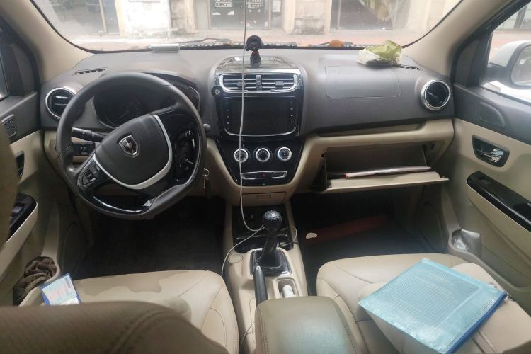 Used Jinbei 750 2015 1.5L Flagship Model