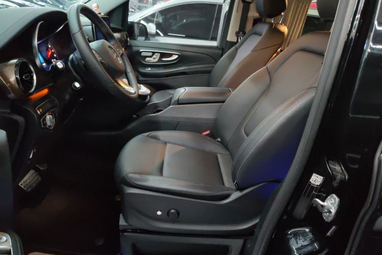 Used Mercedes-Benz V-Class 2021 V 260 Prestige Edition
