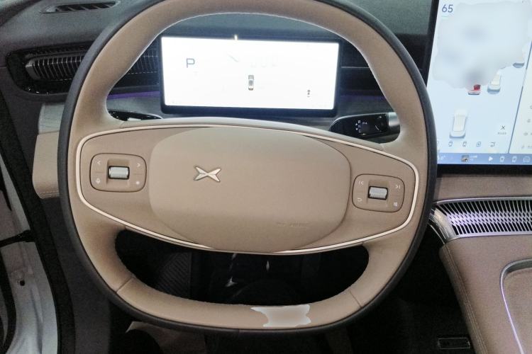 Used XPeng X9 2025 740 Ultra-Long Range Max
