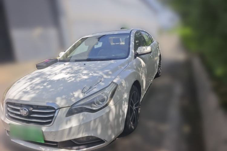 Used Bestune B50 2013 1.6L automatic luxury version
