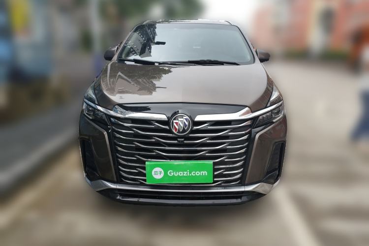 Used Buick GL8 2023 Facelifted Land Cruiser Executive Luxury Version
