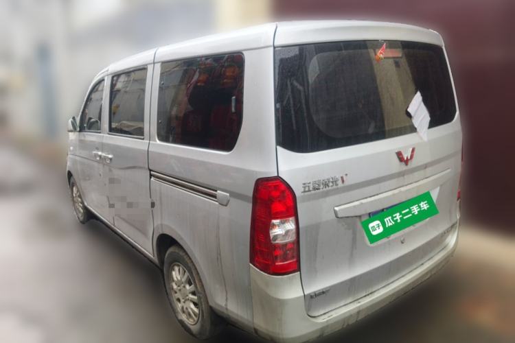 Used Wuling Rongguang V 2018 1.5L Standard Version