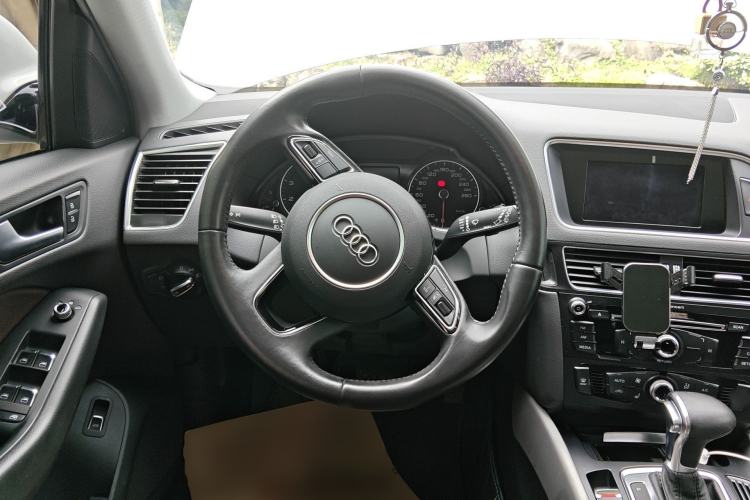 Used Audi Q5 2017 40 TFSI Ambition Edition
