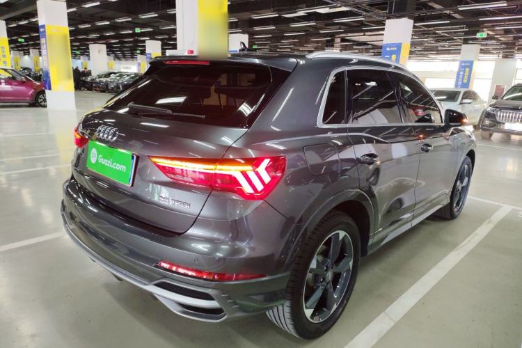 Used Audi Q3 2020 35 TFSI Fashion Dynamic Model
