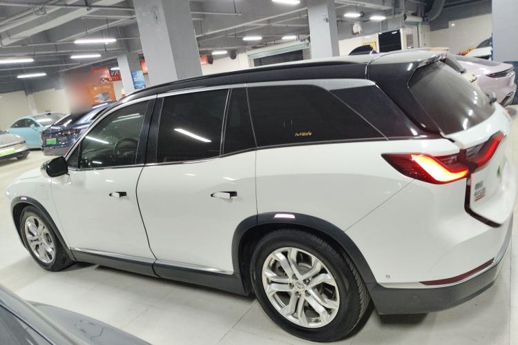 Used Nio ES8 2020 580 km Range 7-Seater Version