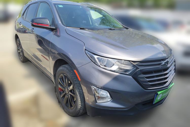 Used Chevrolet Equinox 2019 Redline 550T Automatic All-Wheel-Drive RS Model China VI Standard Front Right 45 Deg