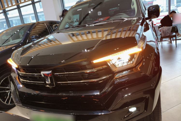 Used Tank 400 New Energy 2024 Hi4-T Off-Road Edition Front