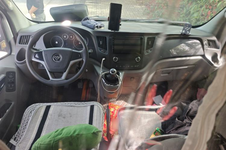 Used Foton Toano 2020 2.0T Multi-Function Extended Wheelbase Mid-Roof 5/6/7-Seater with Rear Dual Tires China VI Emission Standard F20TC3
