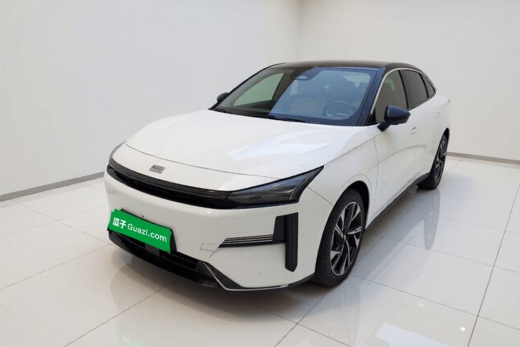 Used Geely Galaxy L6 2023 125km Starship