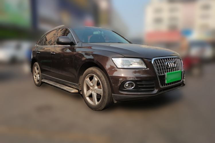 Used Audi Q5 2016 40 TFSI Technology Edition Front Right 45 Deg