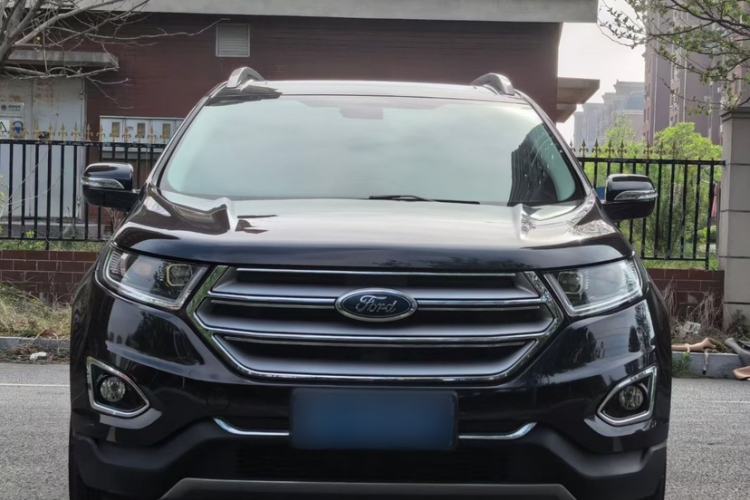 Used Ford Edge 2016 EcoBoost 245 Two-Wheel-Drive Titanium 7-Seater