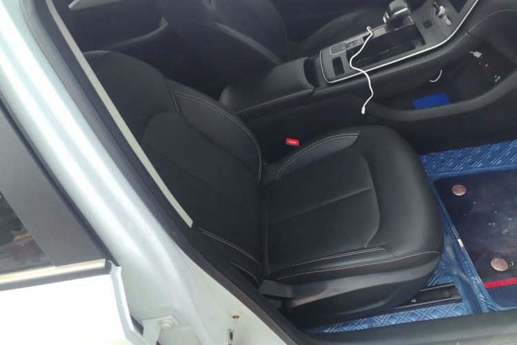 Used Roewe i6 MAX 2020 300TGI Automatic Sporty Cool Edition