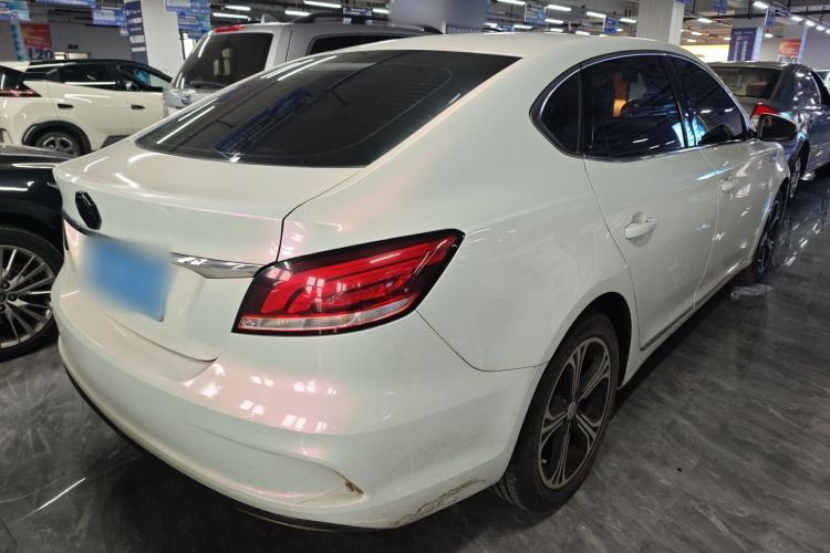 Used MG 6 2017 20T Automatic Luxury Smart Connect Version China V Standard