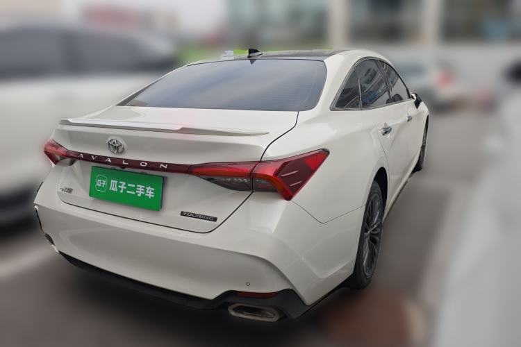 Used Toyota Avalon 2019 2.5L Touring Premium Version China VI Standard