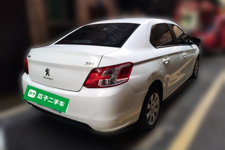 Used Peugeot 301 2016 1.6L Manual Comfort Edition
