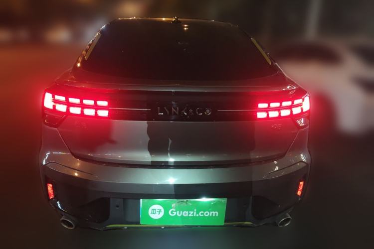 Used Lynk & Co 05 2020 2.0TD Two-Wheel Drive Shine Halo