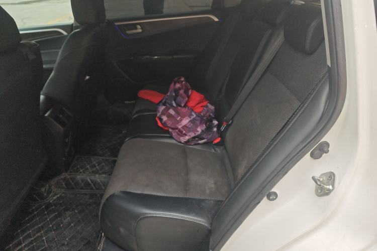 Used Honda Jade 2013 1.8L automatic Comfort version 5 seats