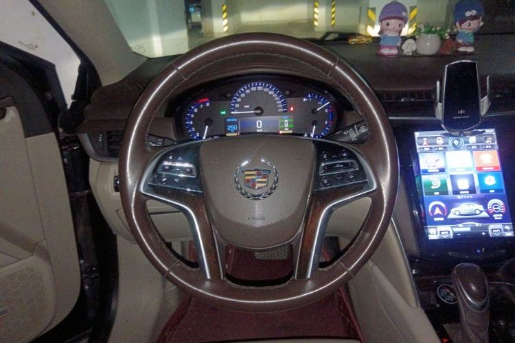 Used Cadillac XTS 2015 28T Comfort Model
