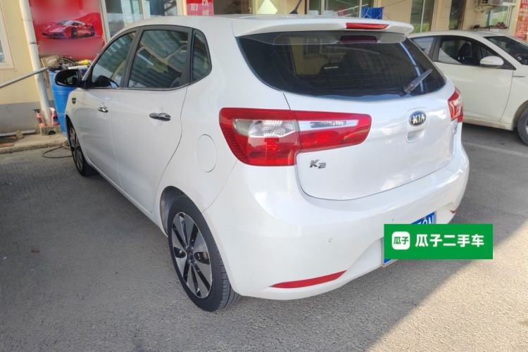 Used Kia K2 2012 Hatchback 1.6L AT Premium Commemorative Edition
