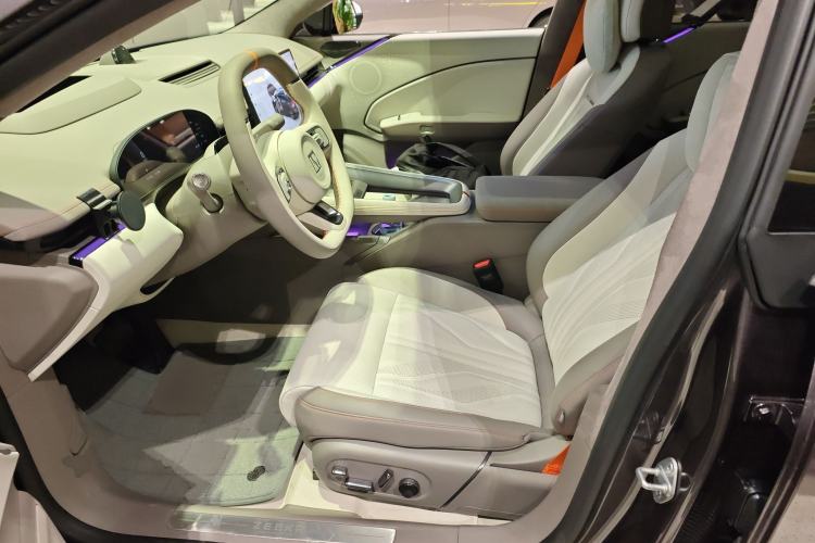 Used Zeekr 007GT 2025 Long-Range All-Wheel-Drive Intelligent Driving Version 100 kWh Left Front Seat