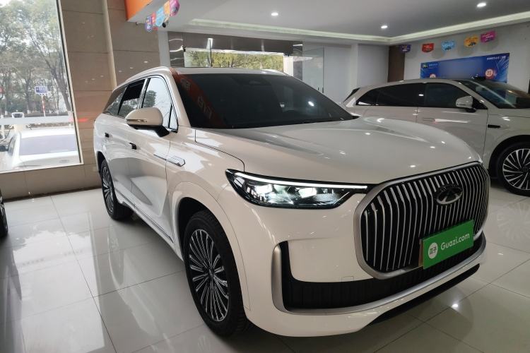 Used Chery Tiggo 9 2025 2.0T Dual-Clutch Two-Wheel Drive Luxury Edition 5 Seats