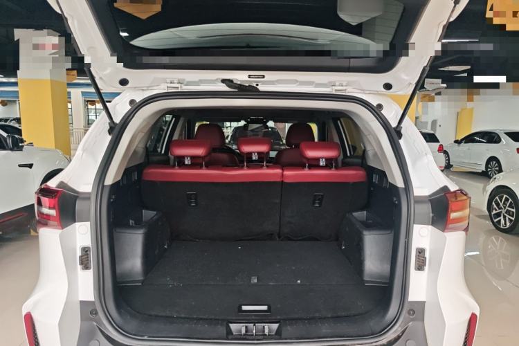 Used JETOUR X70 2023 1.5T DCT Beyond PRO+ Edition 5-Seater
