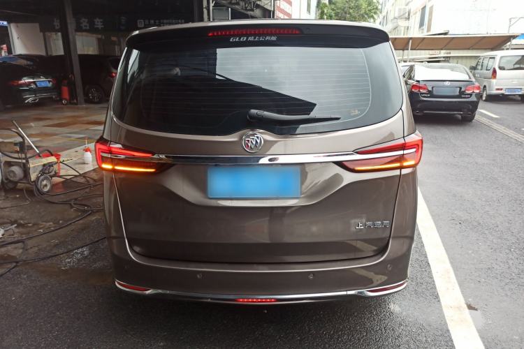 Used Buick GL8 2021 Land Cruiser Executive Class 652T Comfort Model
