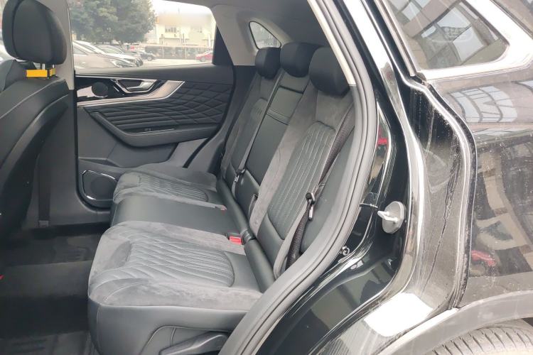 Used Hongqi HS5 2022 Revised Version 2.0T Smart Connect Flagship Edition Left Rear Seat