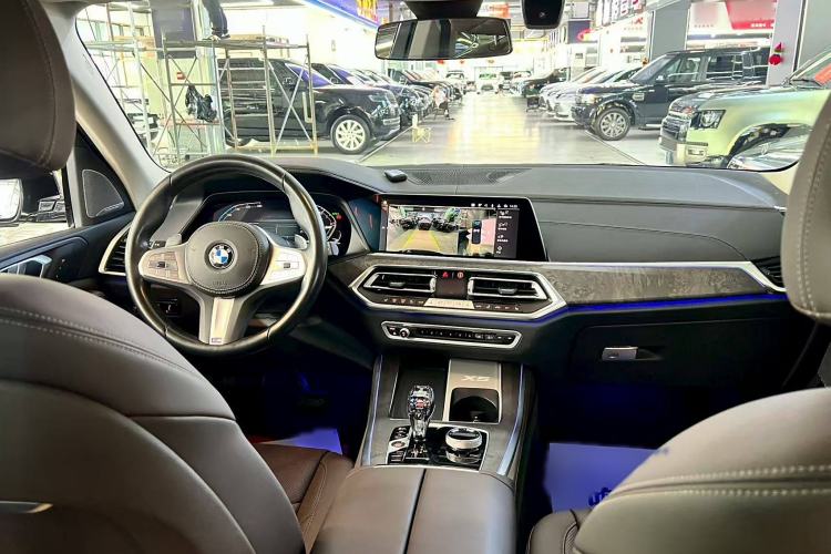 Used BMW X5 2022 Restyled xDrive 30Li Luxury Version M Sport Package