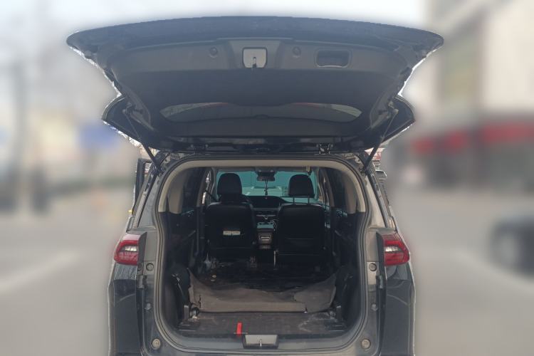 Used GAC Trumpchi M6 2021 PRO 270T DCT Luxury Edition
