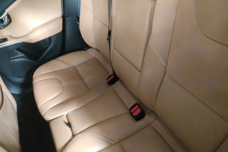 Used Volvo V40 2018 T3 Zhiyi Edition