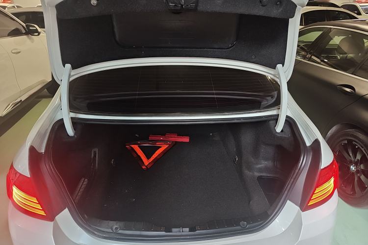 Used BMW 5 Series 2014 520Li Elegant Model