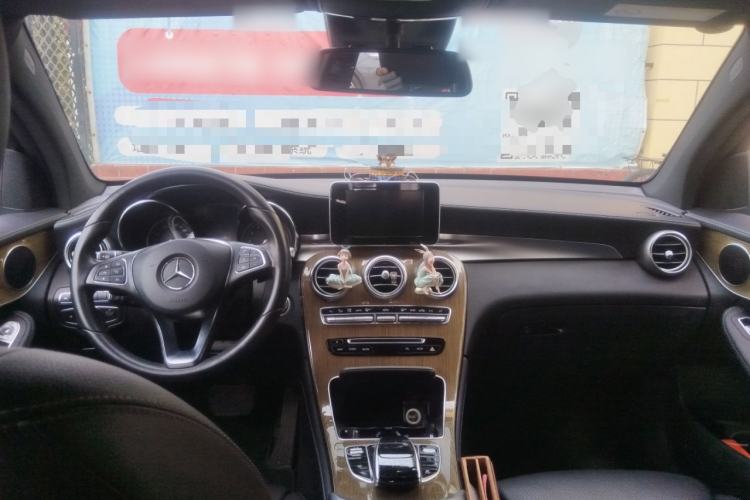 Used Mercedes-Benz GLC Coupe 2017 GLC 260 4MATIC Coupe SUV